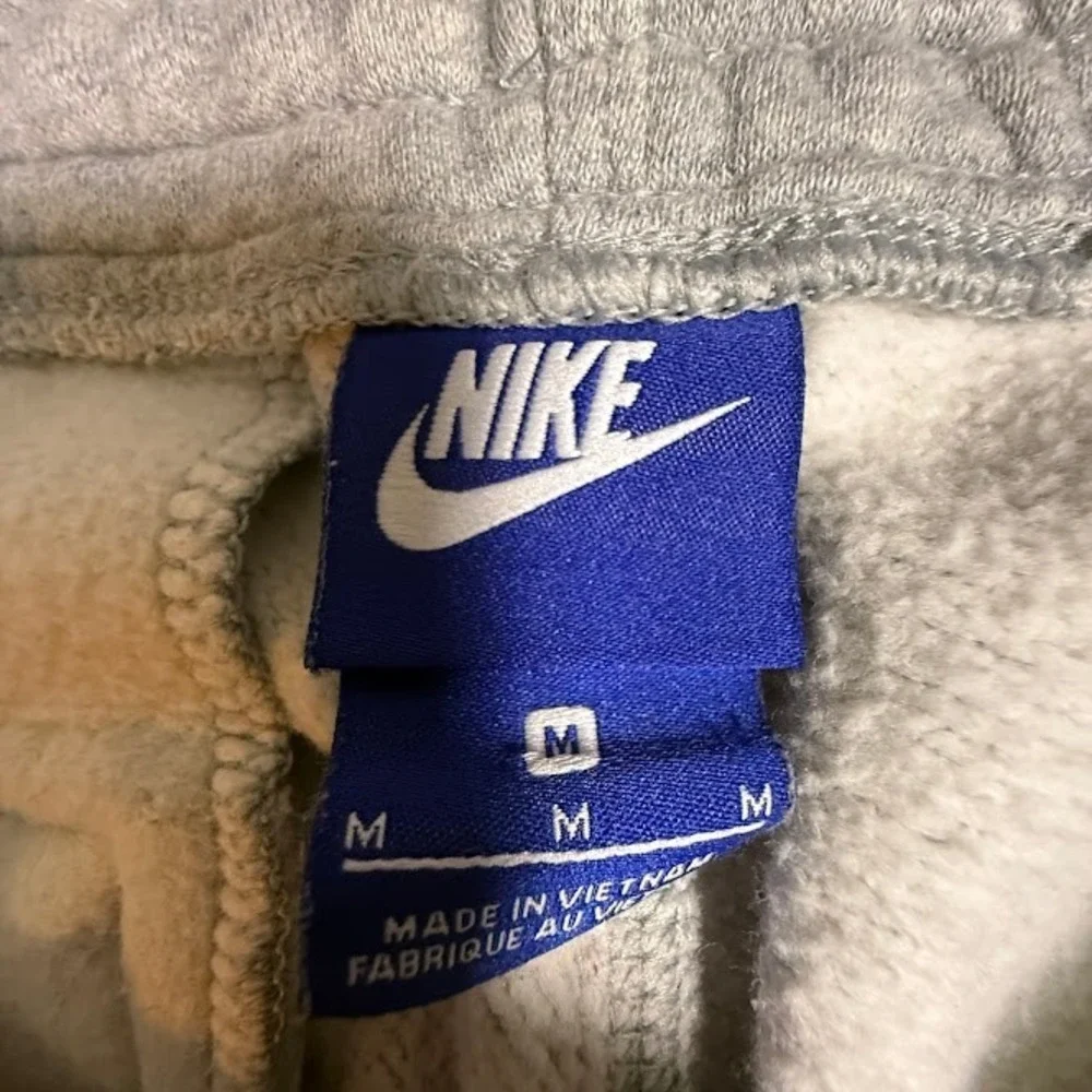 Nike Club Fleece Jogger Tapered‎ Pants Heather Grey Mens M Swoosh Sweatpants